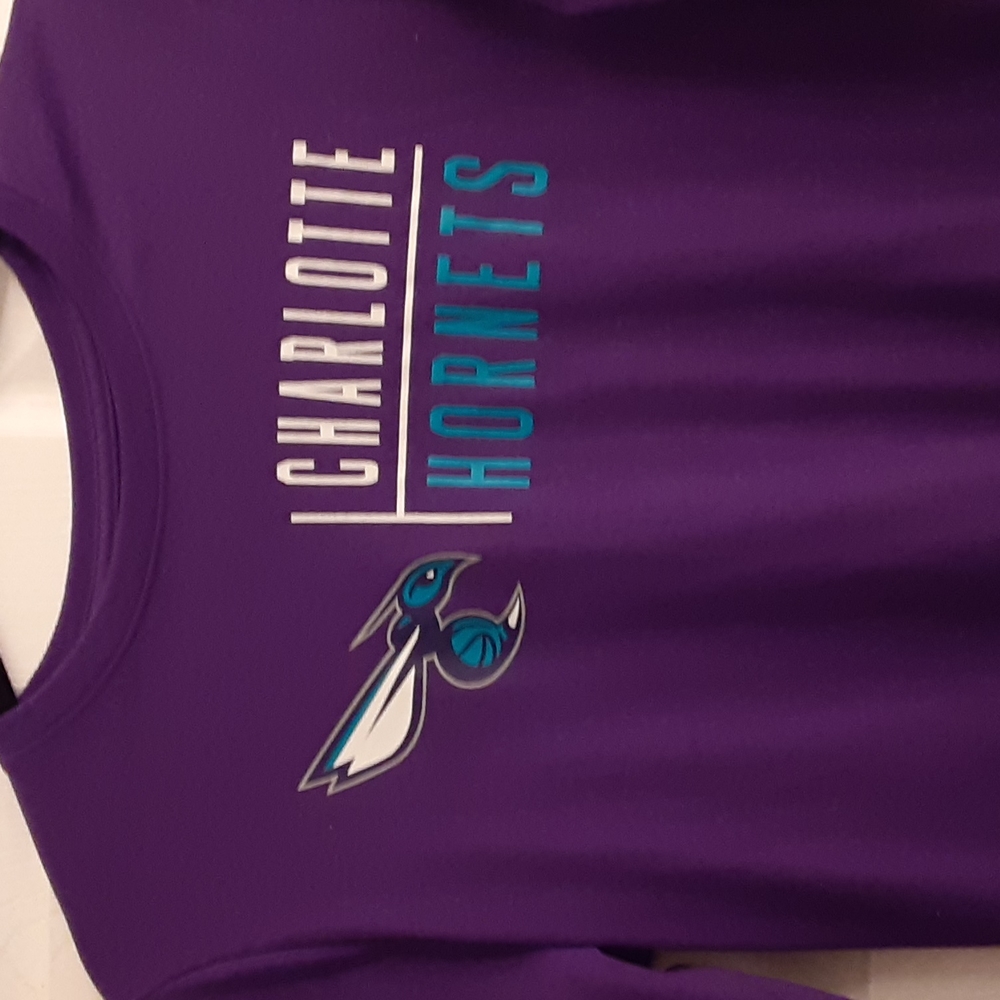 NBA Charlotte Hornets Ladies long sleeve tshirt.